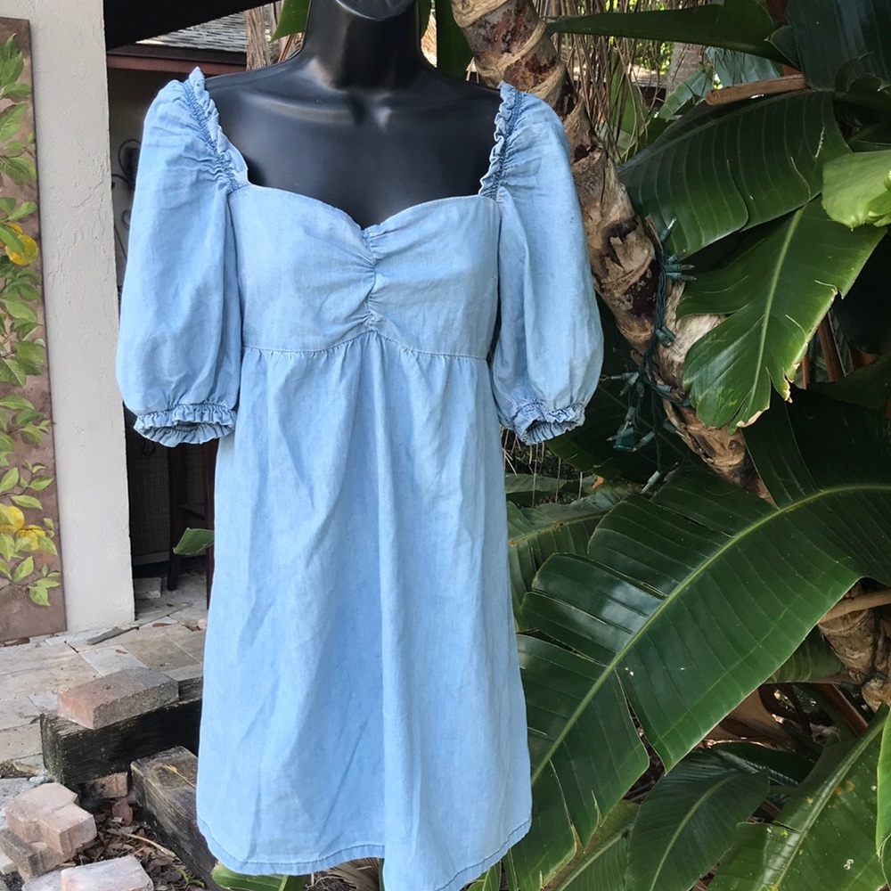 Denim puffy sleeve mini dress